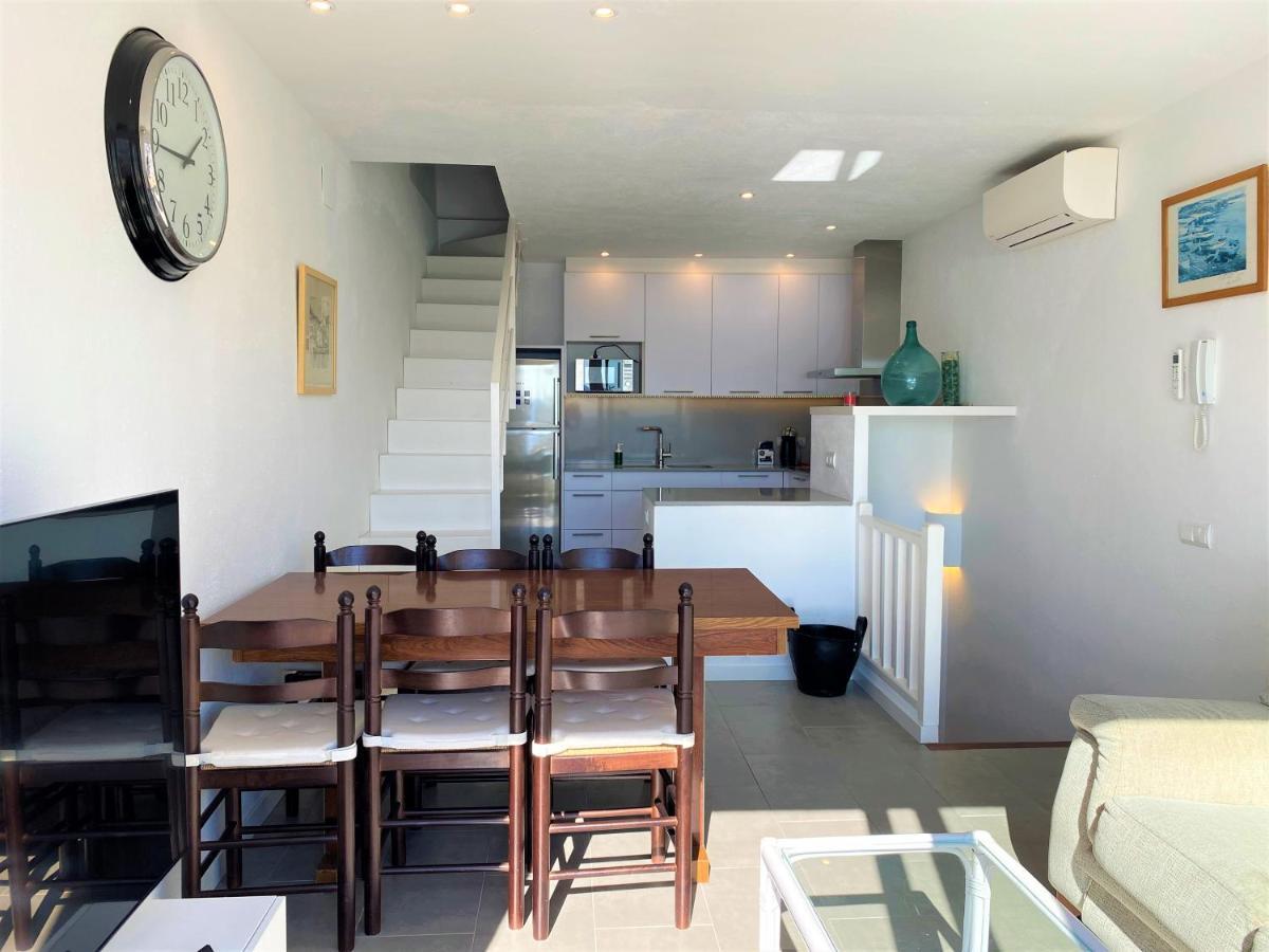 Tortora - Casa En El Centro Con Vistas Al Mar Villa Кадакес Екстериор снимка