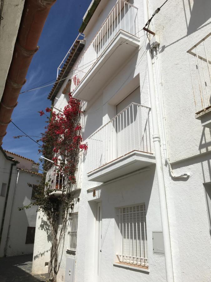 Tortora - Casa En El Centro Con Vistas Al Mar Villa Кадакес Екстериор снимка